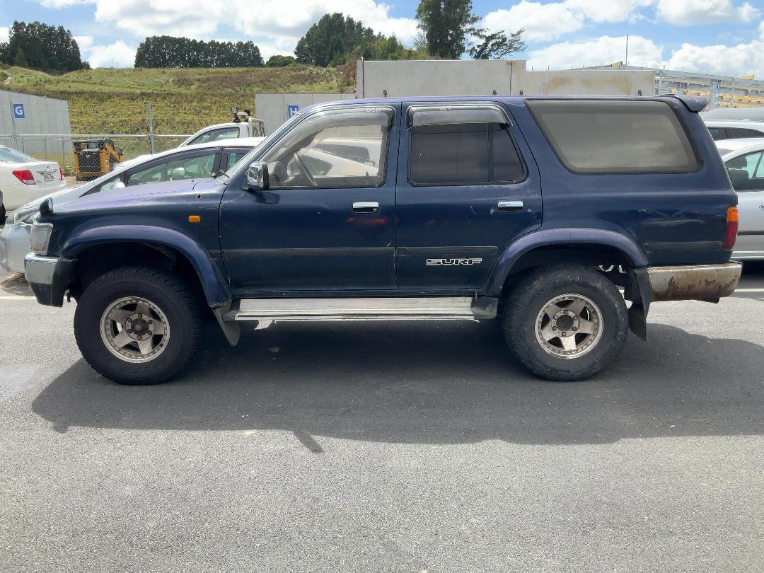 Photo '4' of Toyota Surf