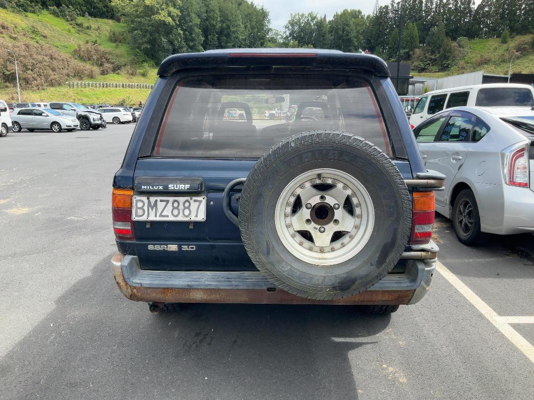 Photo '6' of Toyota Surf