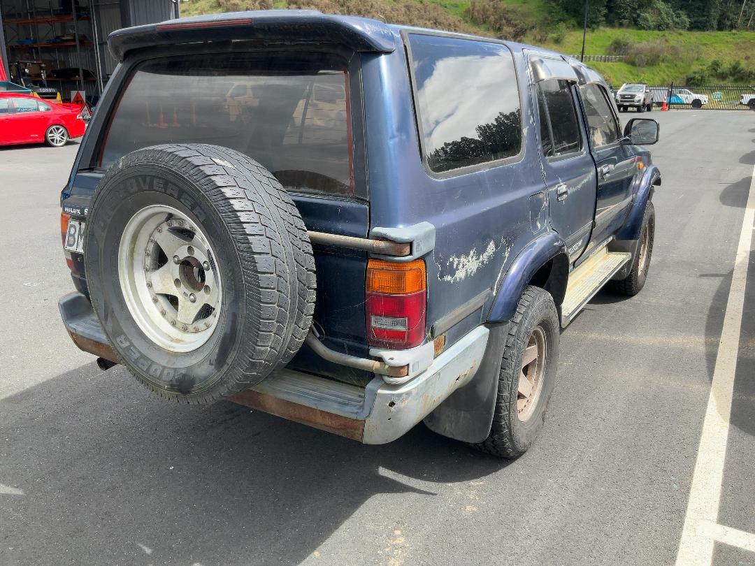 Photo '7' of Toyota Surf