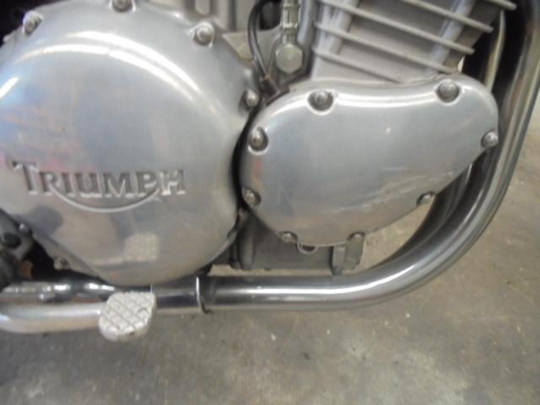 Photo '15' of Triumph Thunderbird T/T Photo '15' of Triumph Thunderbird T/T