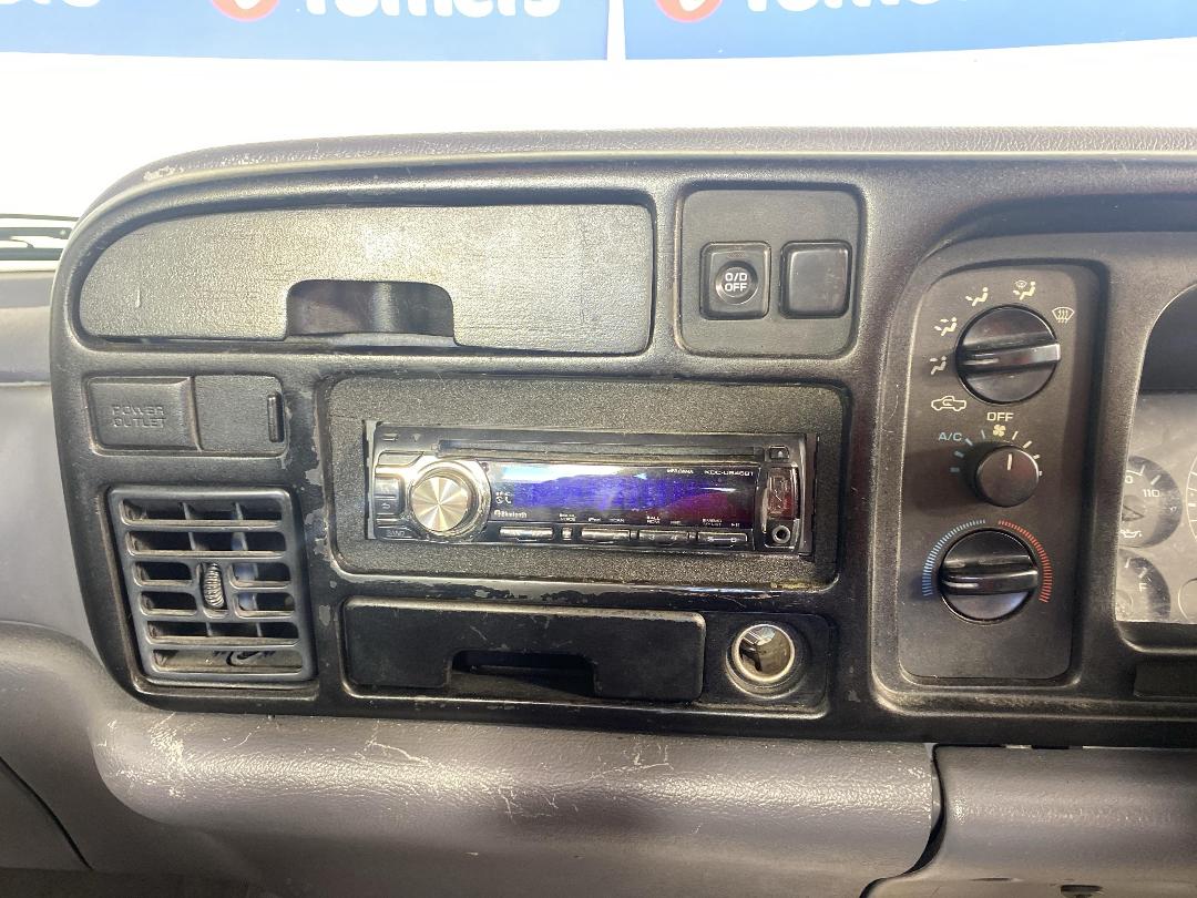 Photo '18' of Dodge RAM