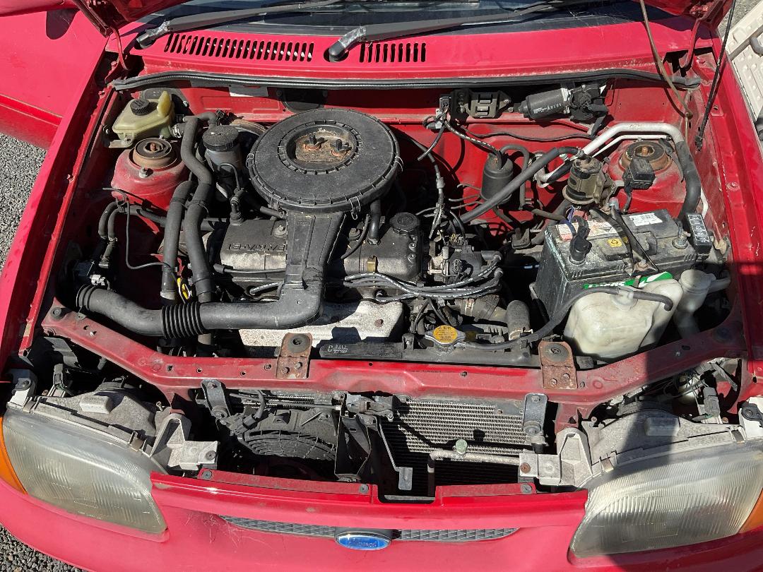 Photo '8' of Ford Festiva JZ