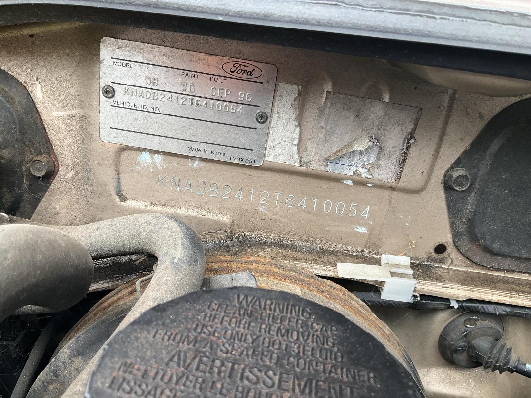 Photo '14' of Ford Festiva Glxi Photo '14' of Ford Festiva Glxi