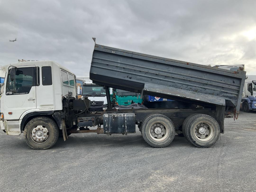 Photo '7' of HINO FS 1KLKD Tipper