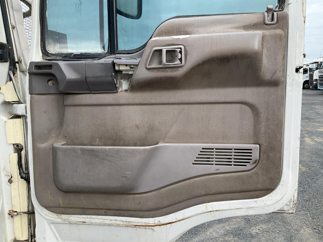 Photo '12' of HINO FS 1KLKD Tipper