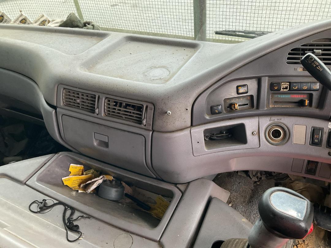 Photo '15' of HINO FS 1KLKD Tipper