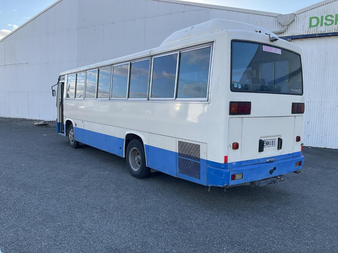 Photo '5' of Hino Rainbow Bus Photo '5' of Hino Rainbow Bus