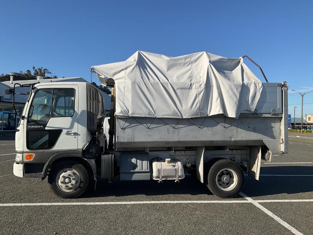 Photo '6' of Hino Ranger FC2J Tipper