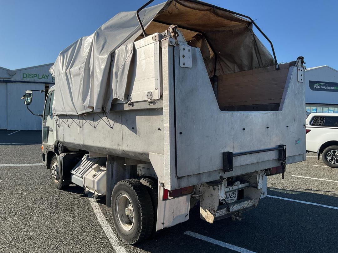 Photo '7' of Hino Ranger FC2J Tipper