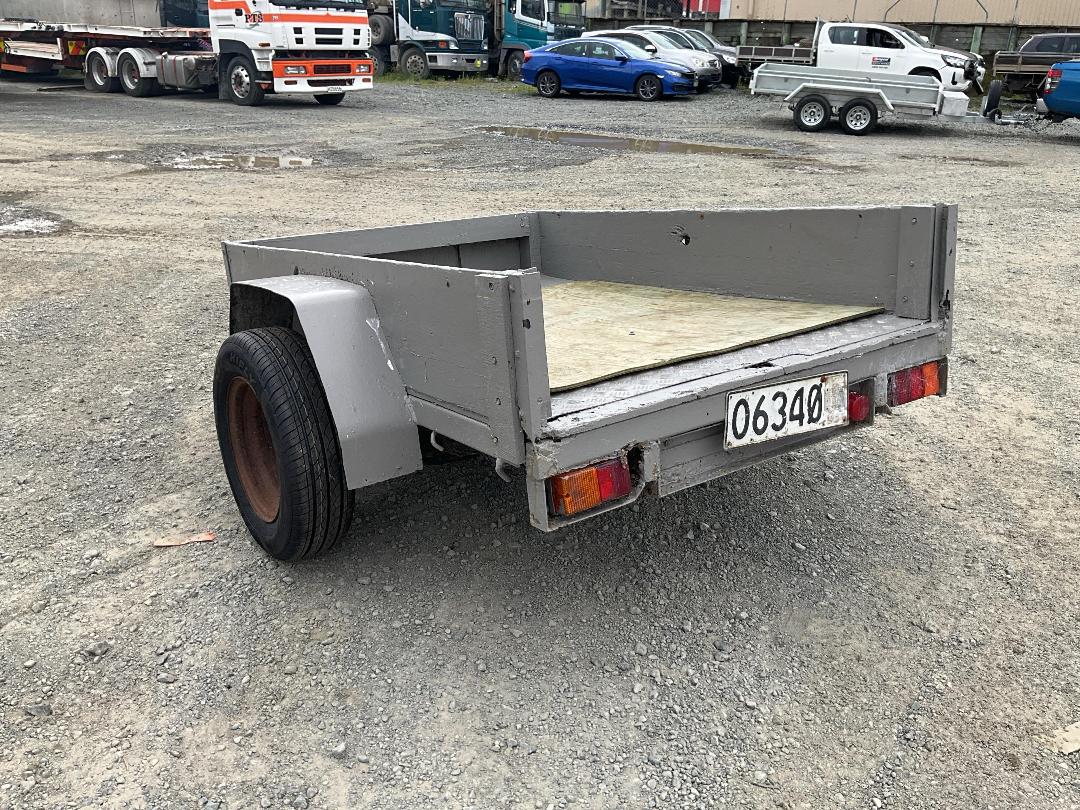 Photo '6' of Homebuilt TOW N STOW 1600 Other Trailers Photo '6' of Homebuilt TOW N STOW 1600 Other Trailers