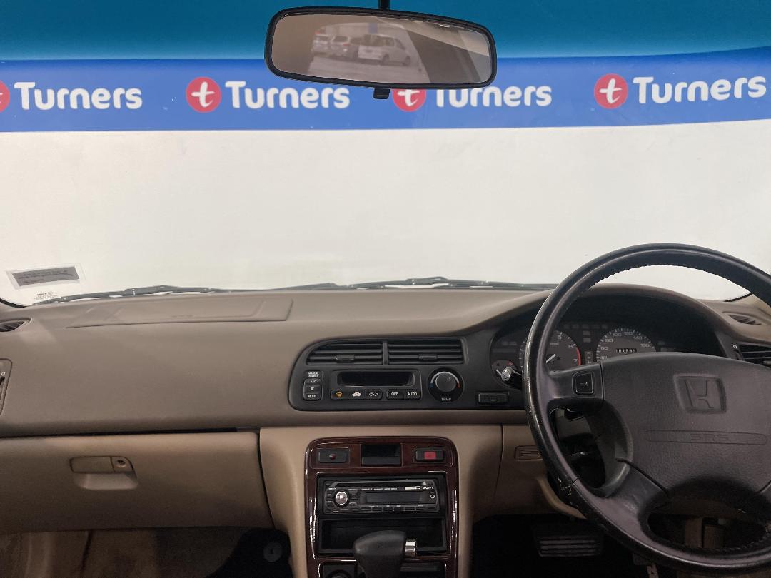 Photo '17' of Honda Accord