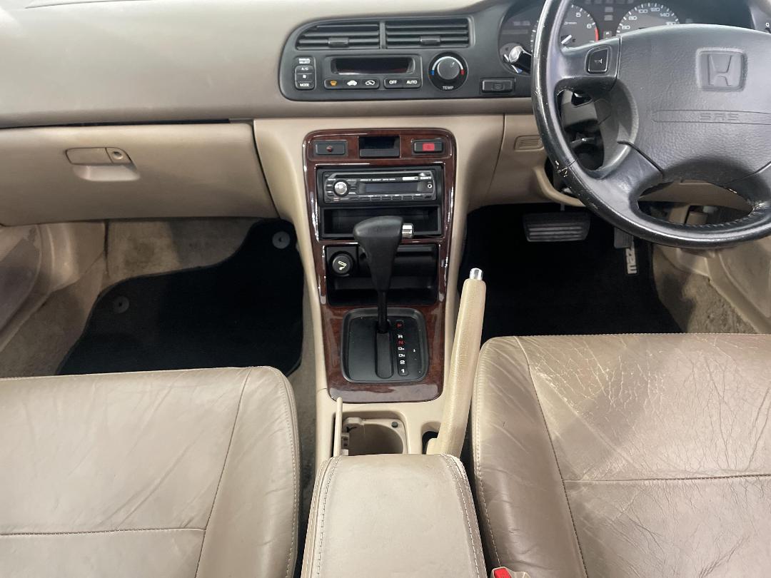 Photo '18' of Honda Accord