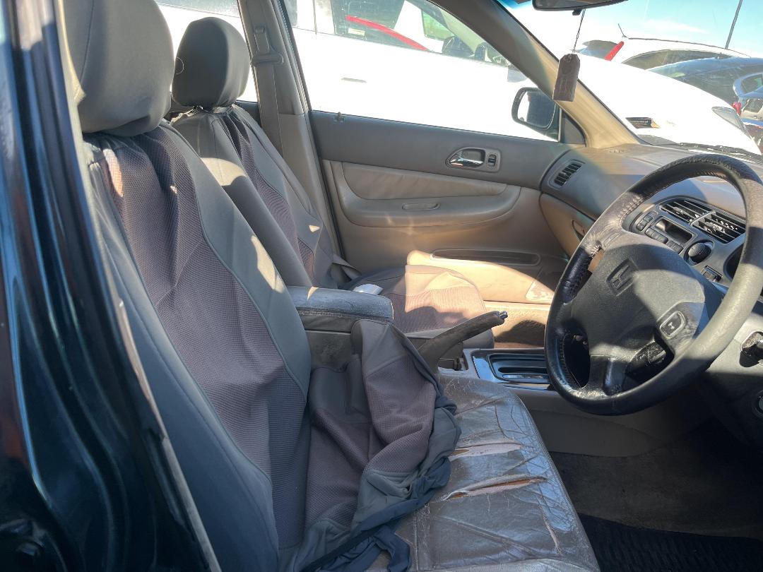 Photo '13' of Honda Accord VTI-S