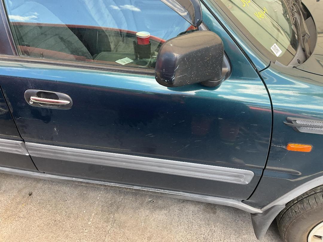 Photo '3' of Honda CRV Photo '3' of Honda CRV