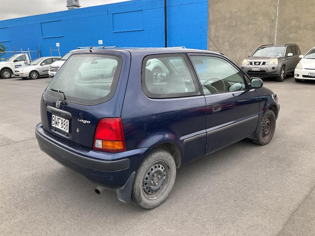 Photo '8' of Honda Logo