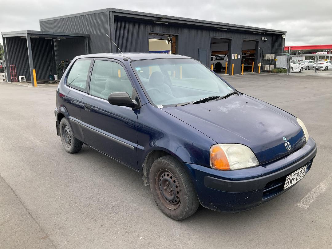 Photo '9' of Honda Logo