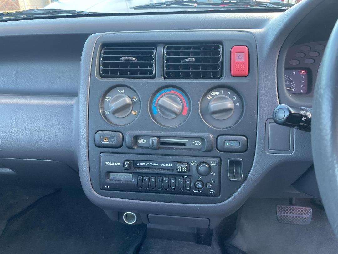 Photo '19' of Honda Logo