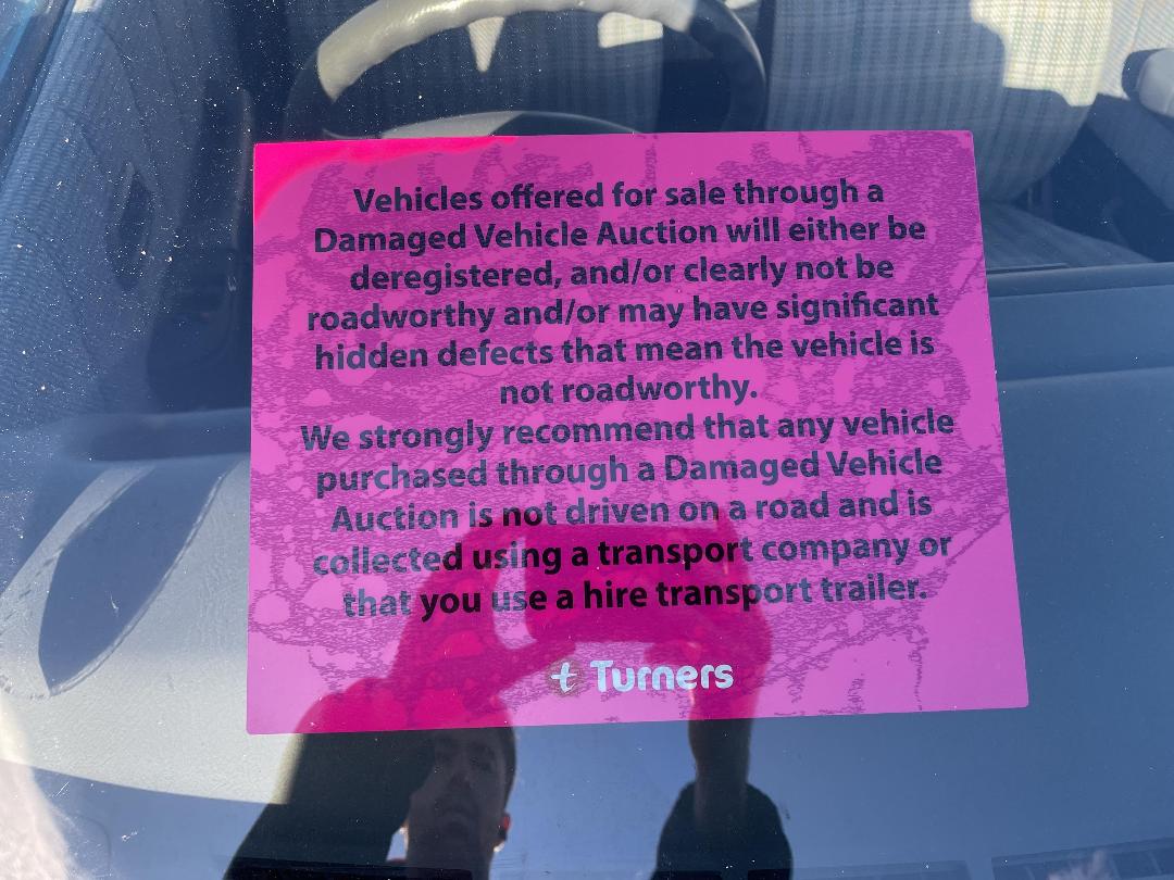 Photo '32' of Honda Logo