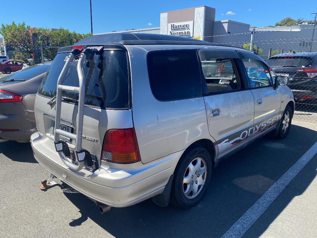 Photo '4' of Honda Odyssey