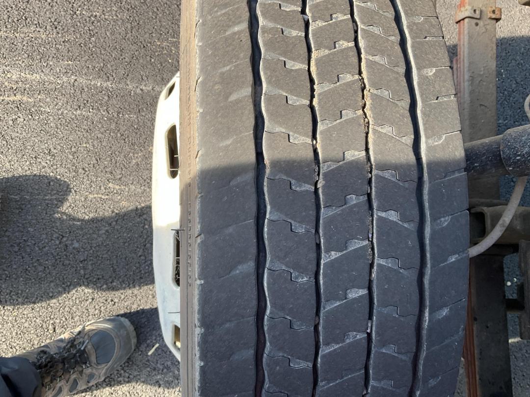 Photo '26' of Isuzu ELF 250 NKR71 TIPPER Tipper