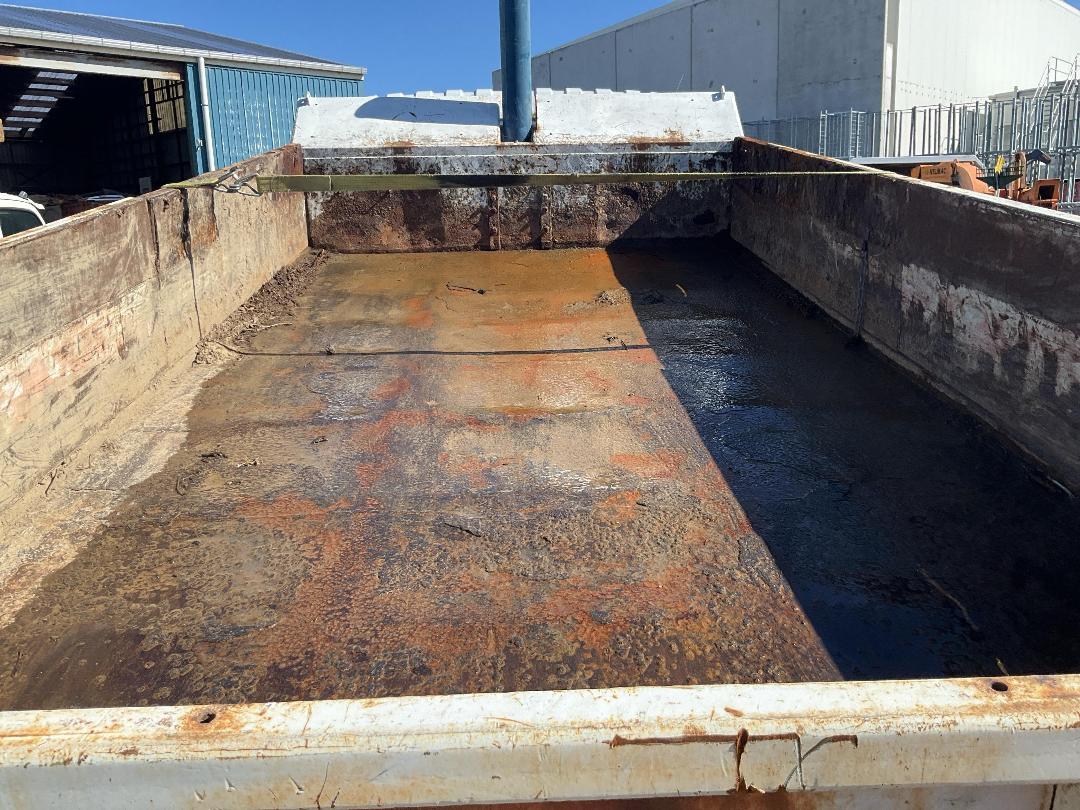 Photo '11' of Isuzu Forward FLAT DECK Flat Deck Photo '11' of Isuzu Forward FLAT DECK Flat Deck