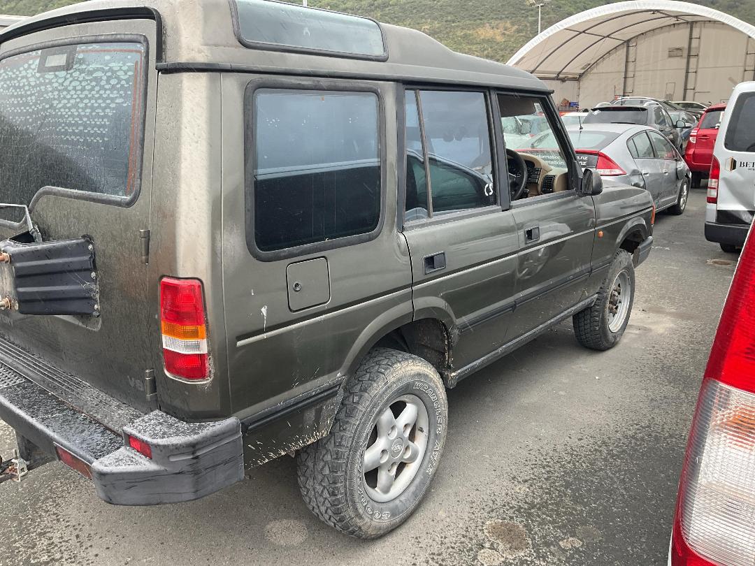 Photo '5' of Land Rover Discovery Photo '5' of Land Rover Discovery