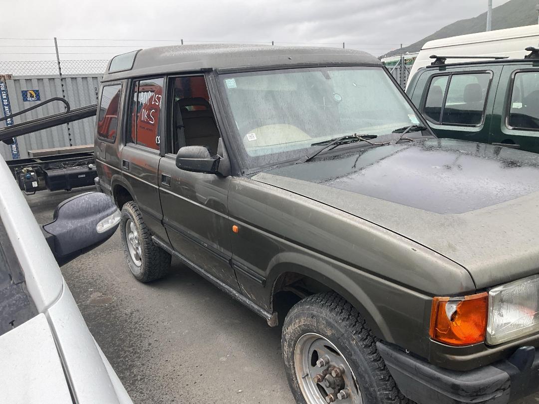 Photo '6' of Land Rover Discovery Photo '6' of Land Rover Discovery