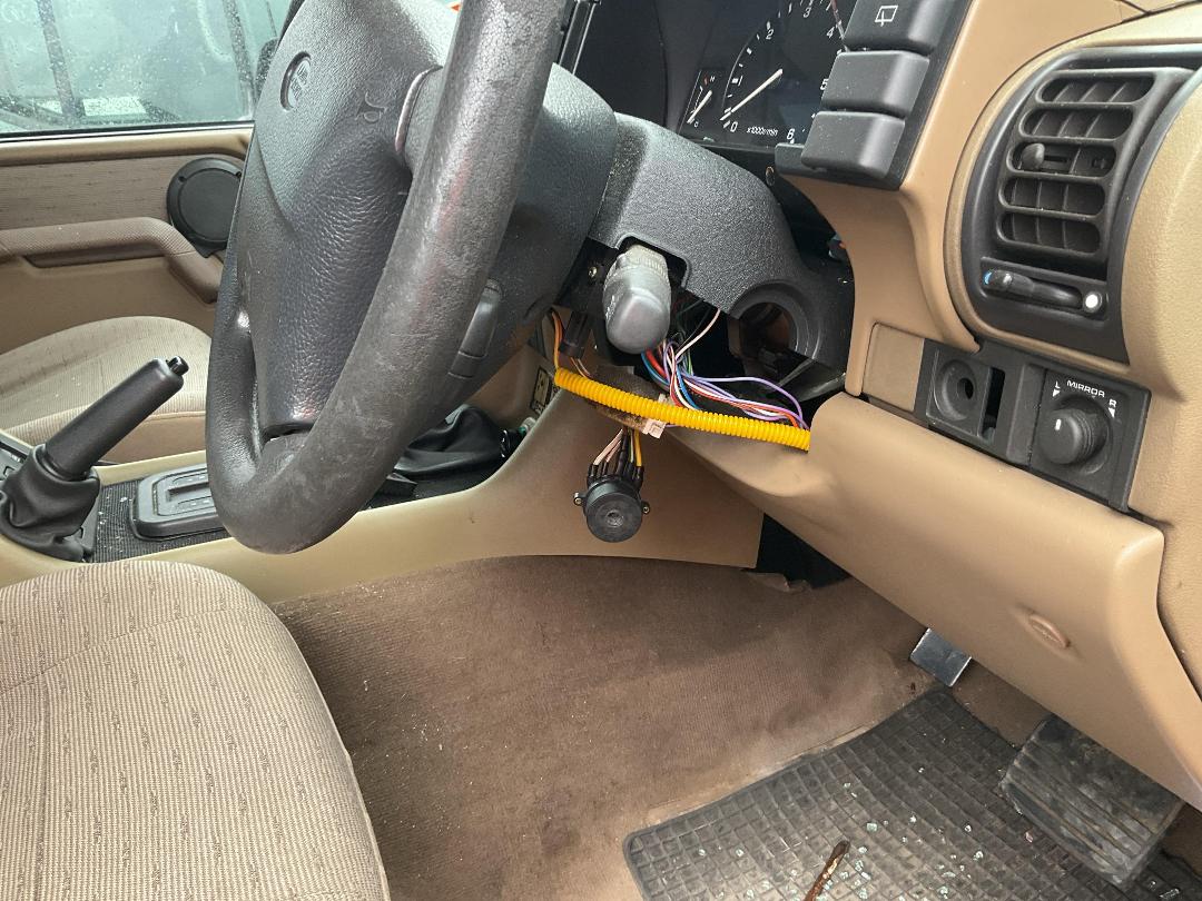 Photo '8' of Land Rover Discovery Photo '8' of Land Rover Discovery