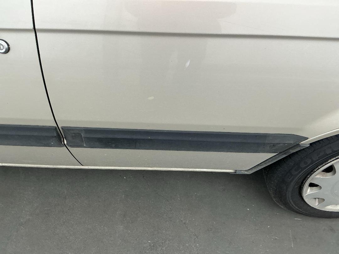 Photo '11' of Mazda 323 GLX