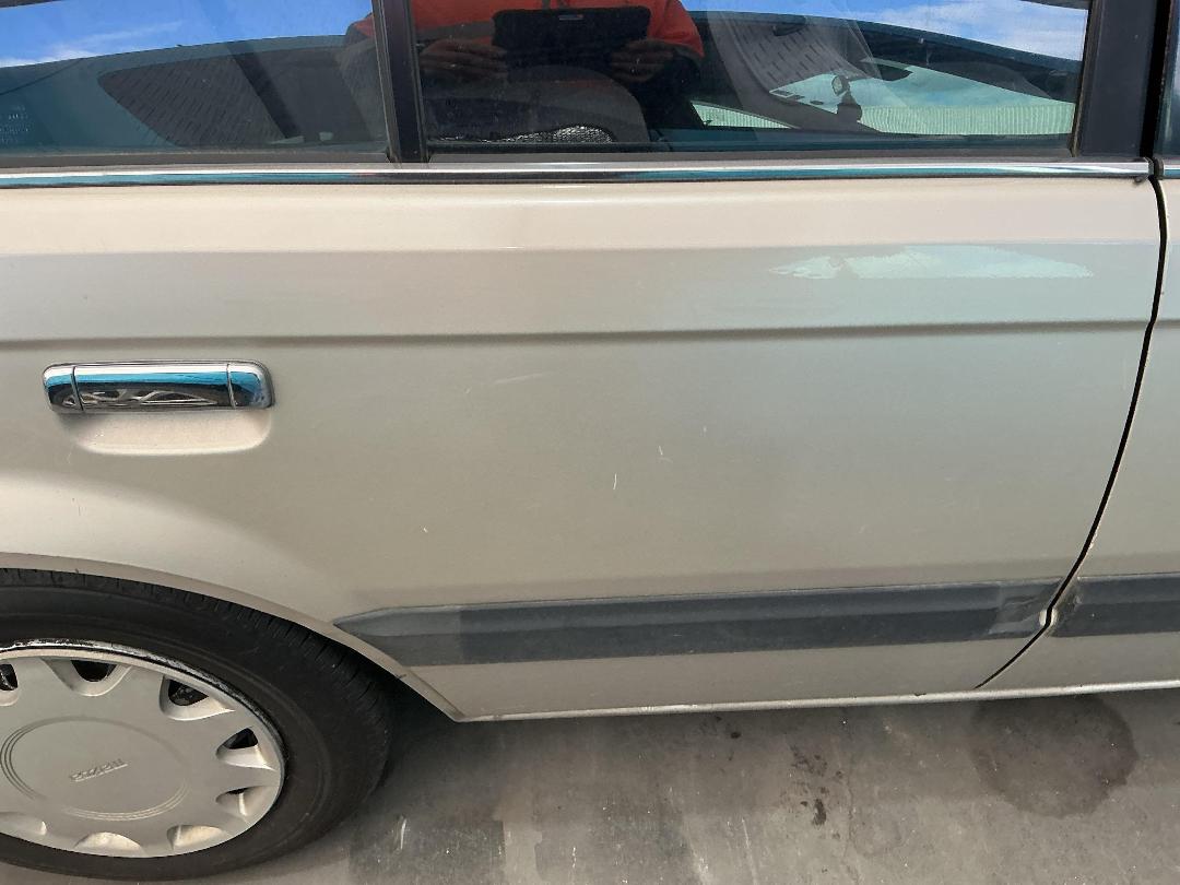 Photo '21' of Mazda 323 GLX