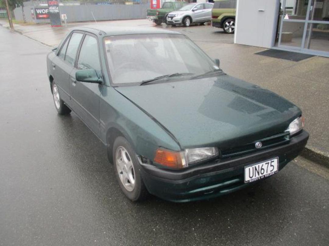 Photo '2' of Mazda 323