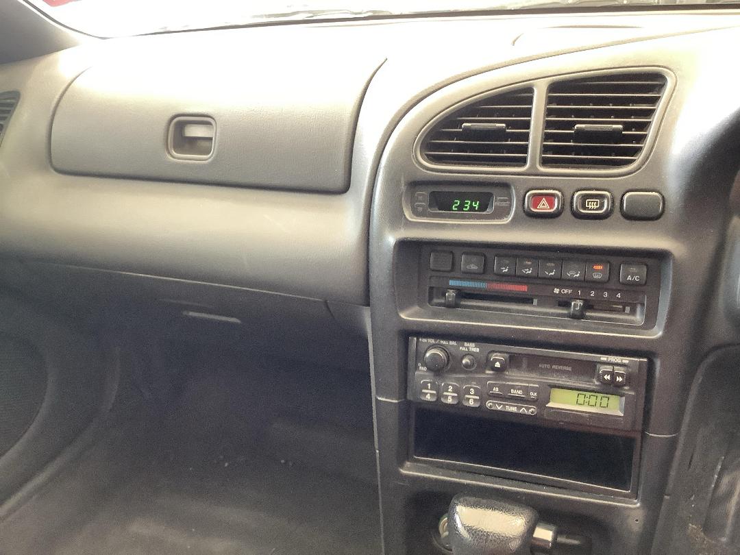 Photo '16' of Mazda Lantis