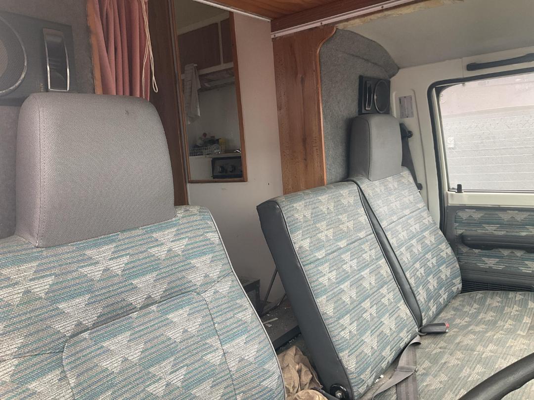 Photo '16' of Mazda T3500 CAB CHASSIS 3.5 TON Motorhome Photo '16' of Mazda T3500 CAB CHASSIS 3.5 TON Motorhome