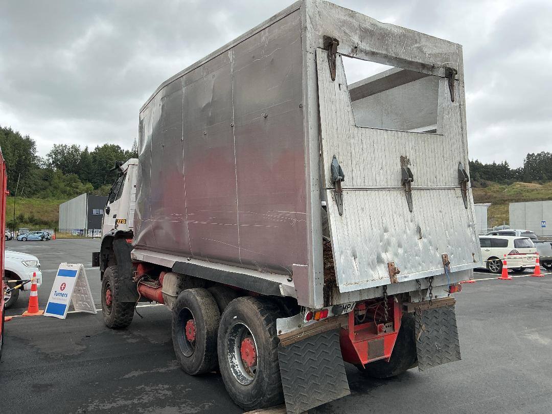 Photo '6' of Mercedes-Benz 2538 Tipper