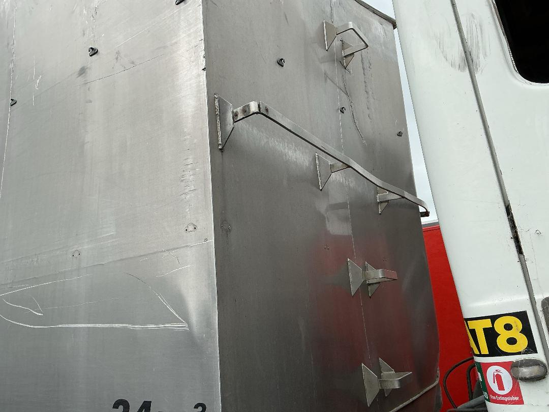 Photo '26' of Mercedes-Benz 2538 Tipper