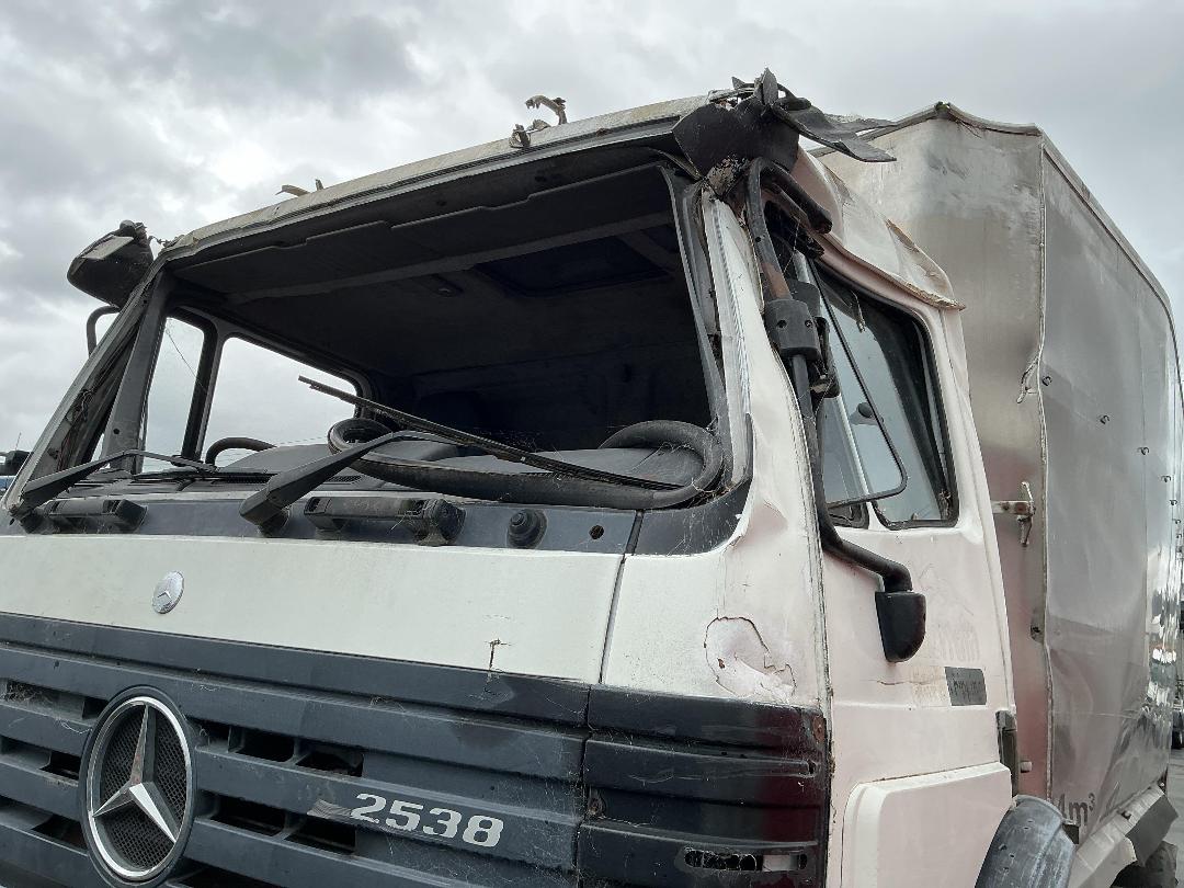 Photo '18' of Mercedes-Benz 2538 Tipper