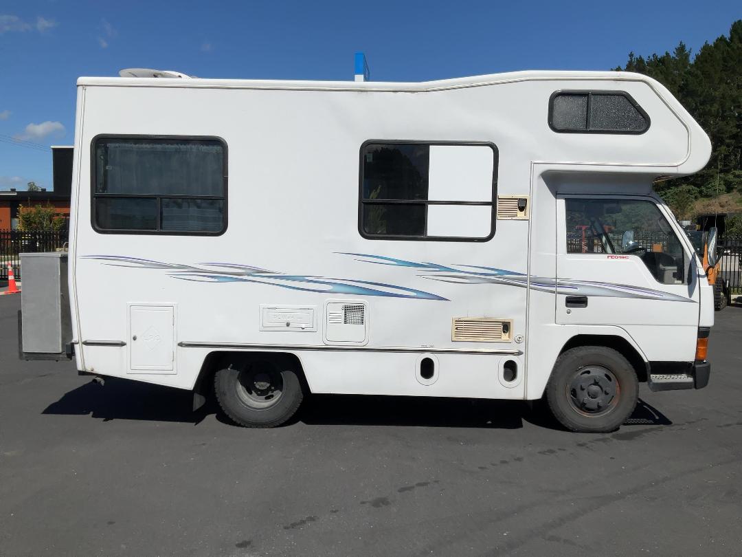 Photo '2' of Mitsubishi Canter FE091C Camper VAN Motorhome