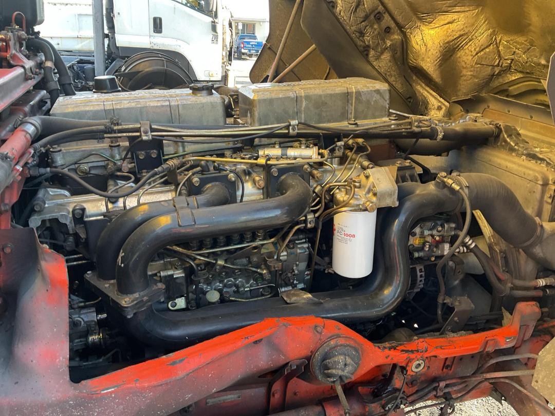 Photo '12' of Mitsubishi Fuso FS410US Curtainsider