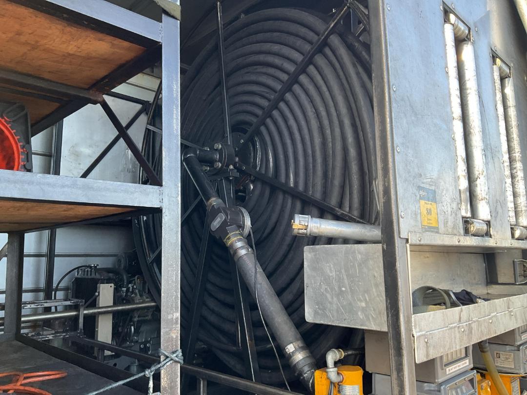 Photo '34' of Mitsubishi Fuso FS410US Curtainsider