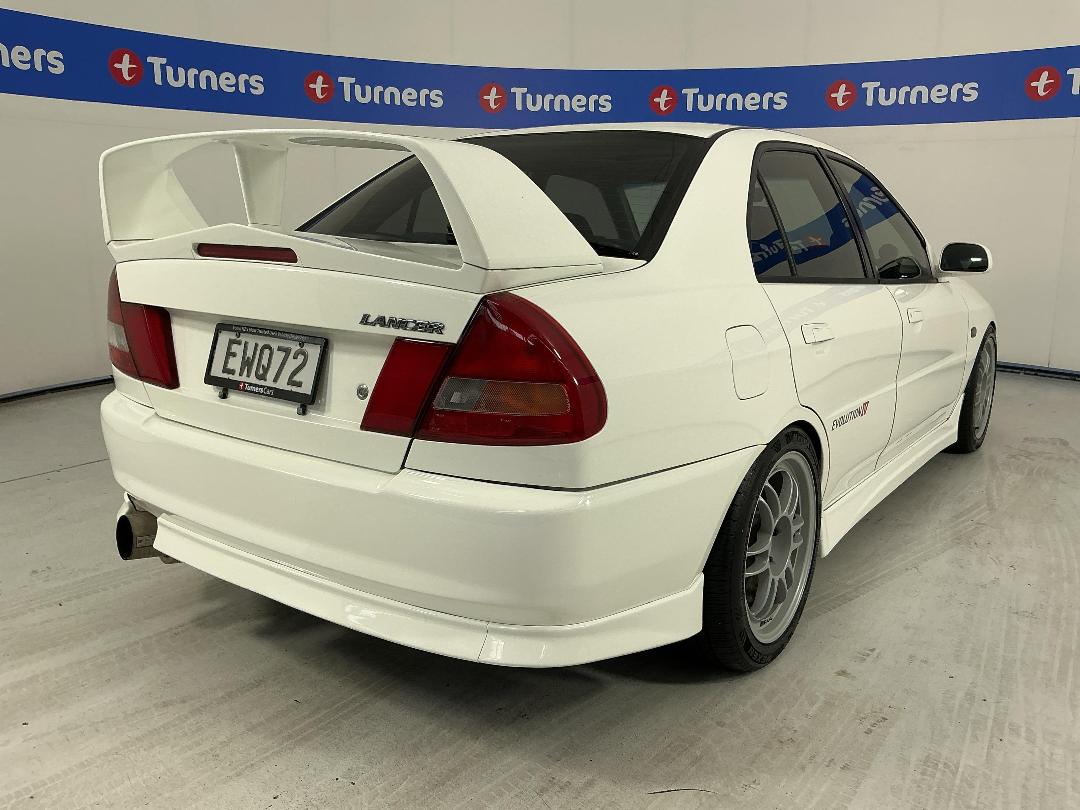 Photo '7' of Mitsubishi Lancer