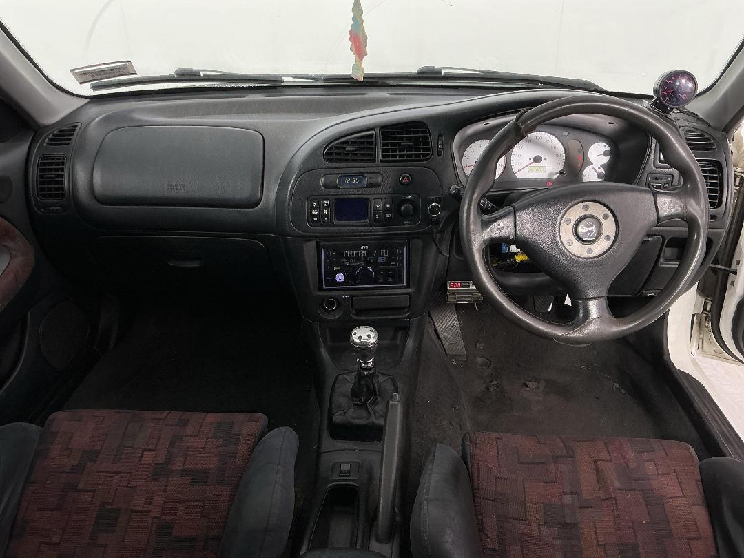 Photo '17' of Mitsubishi Lancer