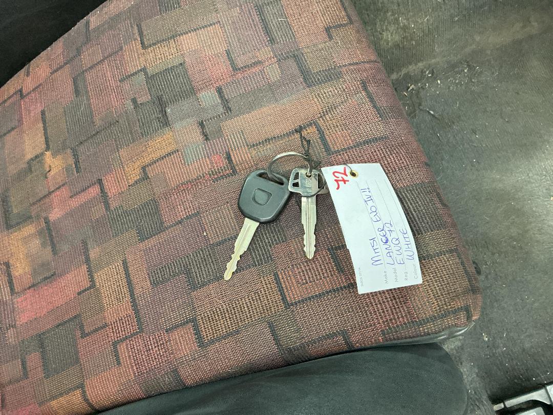 Photo '22' of Mitsubishi Lancer