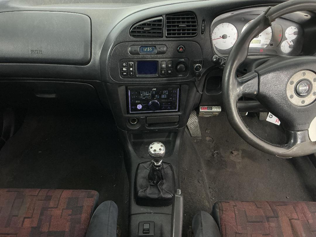 Photo '18' of Mitsubishi Lancer