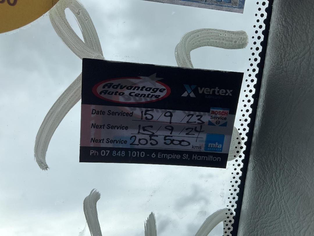 Photo '11' of Mitsubishi Lancer