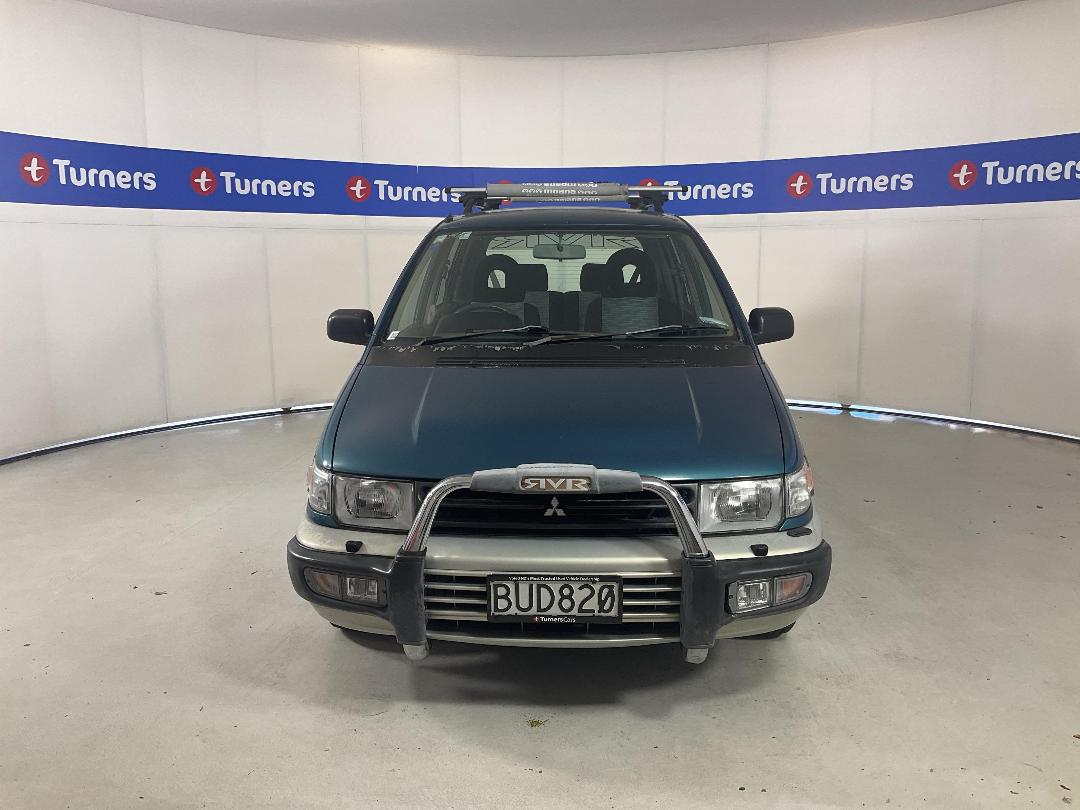 Photo '2' of Mitsubishi RVR Photo '2' of Mitsubishi RVR