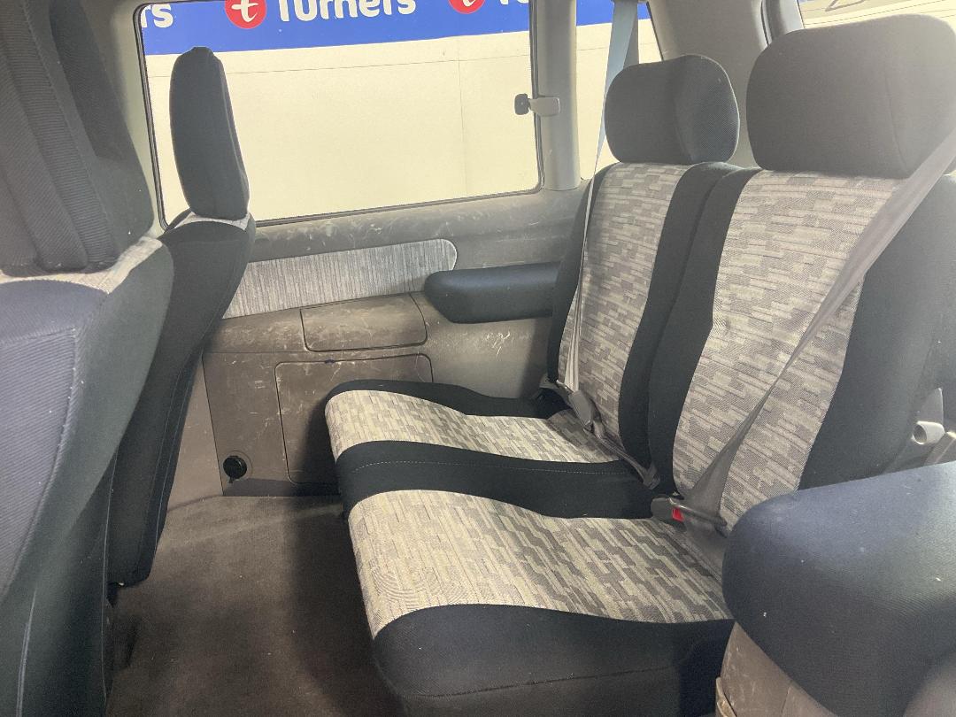 Photo '19' of Mitsubishi RVR Photo '19' of Mitsubishi RVR