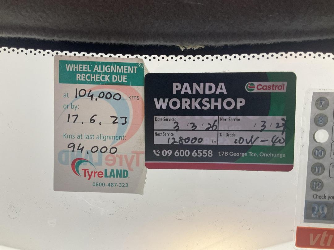 Photo '23' of Mitsubishi RVR Photo '23' of Mitsubishi RVR