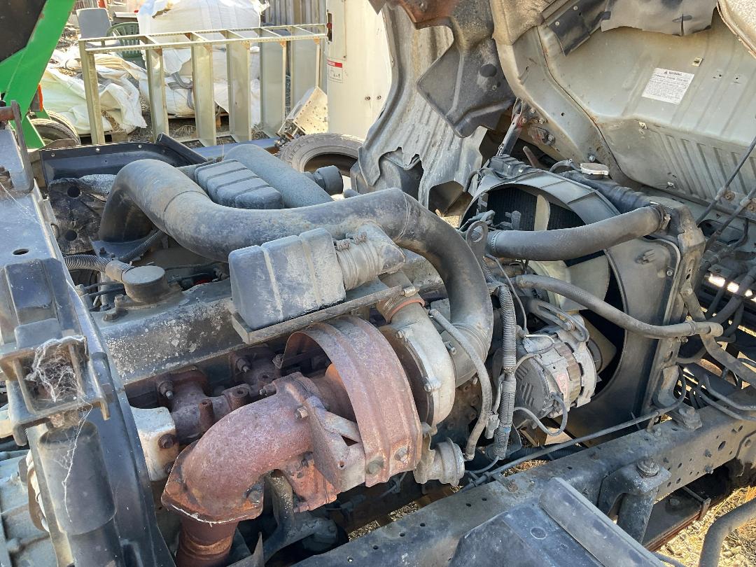 Photo '26' of Nissan Diesel MK205 4X2 Cab Chassis