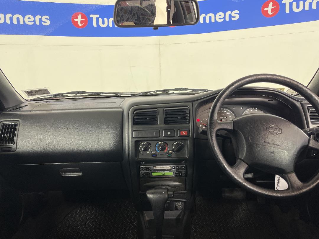 Photo '17' of Nissan Lucino Photo '17' of Nissan Lucino