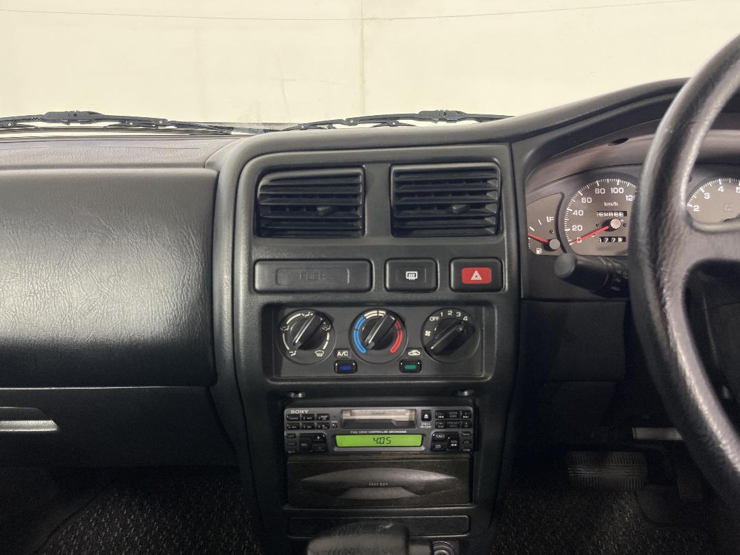 Photo '18' of Nissan Lucino Photo '18' of Nissan Lucino